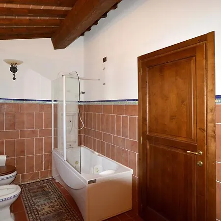 Nyaraló Ferienhaus Palaia 275s
